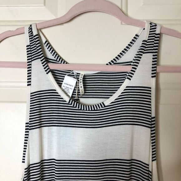 NEW Vitamin A Island Maxi in Nomad Stripe NWT - Picture 6 of 16